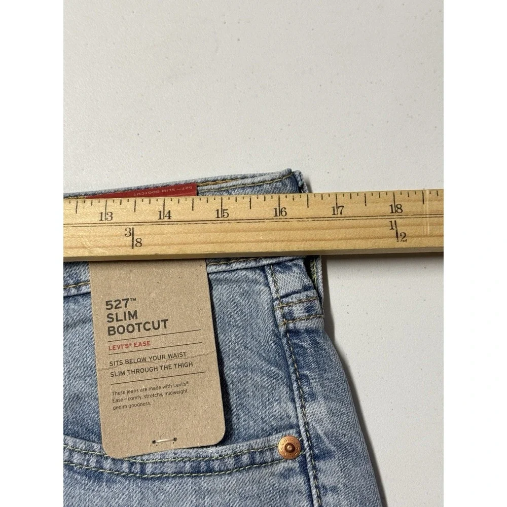 Levi's 527 Slim Bootcut Jeans Men's Tagged 32x32 Light Wash Blue Denim NWT